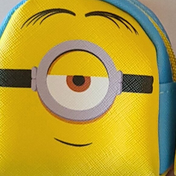 UNIVERSAL /CANDYRIFIC MINION MINI BACKPACK &CANDYRIFIC HARIBO GUMI BEAR BACKPACK - Picture 6 of 10